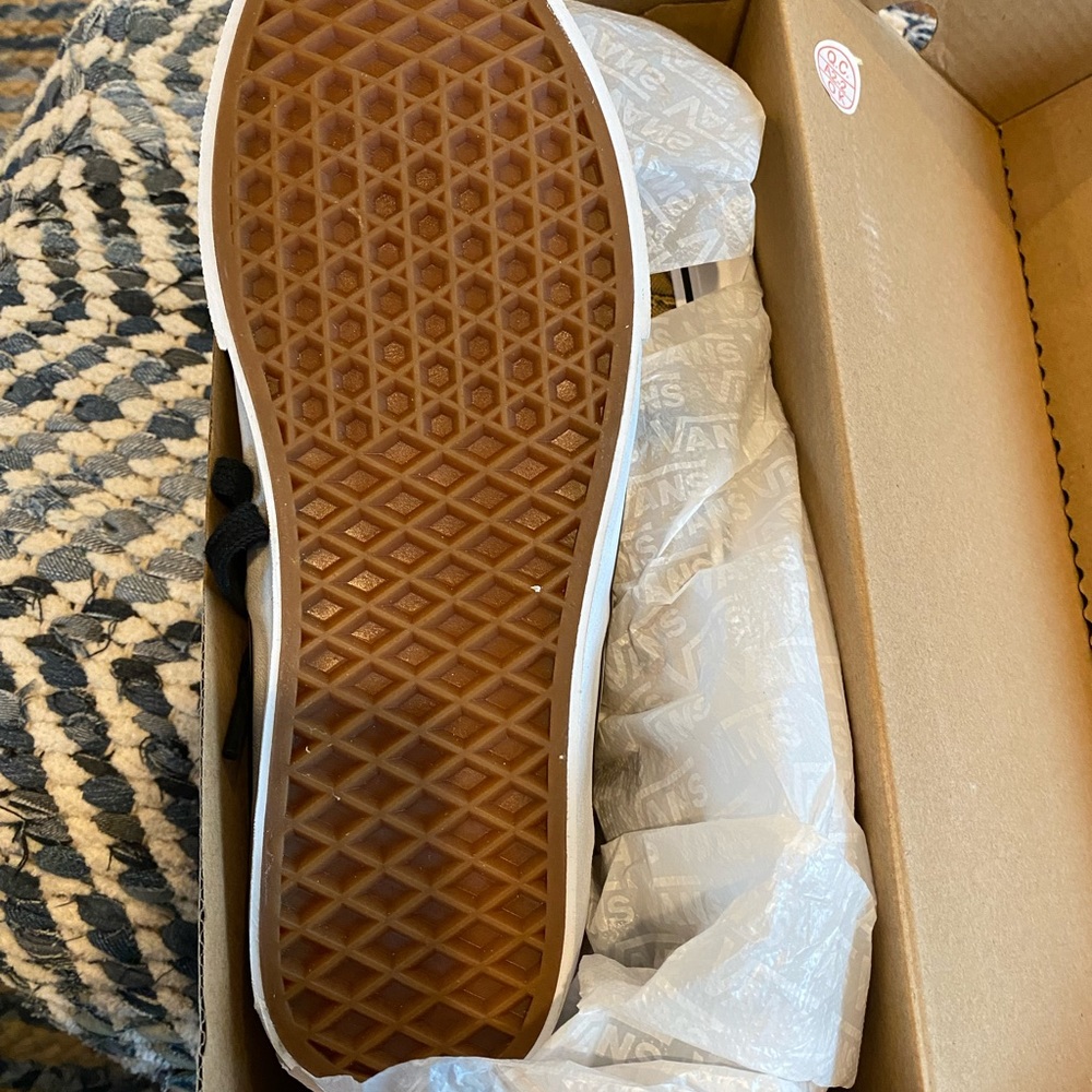 BNIB Vans Doheny Snakeskin Sneakers Size 9 Mustard Yellow - Picture 3 of 3